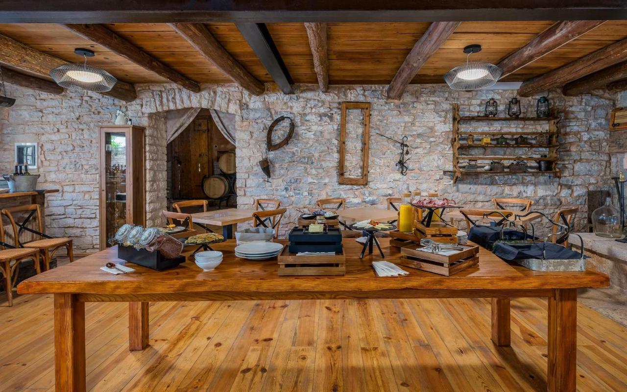 Hotel Relais And Wine San Tommaso (Adults Only) Bale Exterior foto